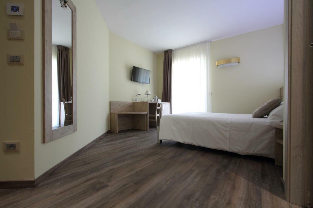 "Il Viottolo" Rooms And Breakfast- Adults Only Roccaraso Exterior foto