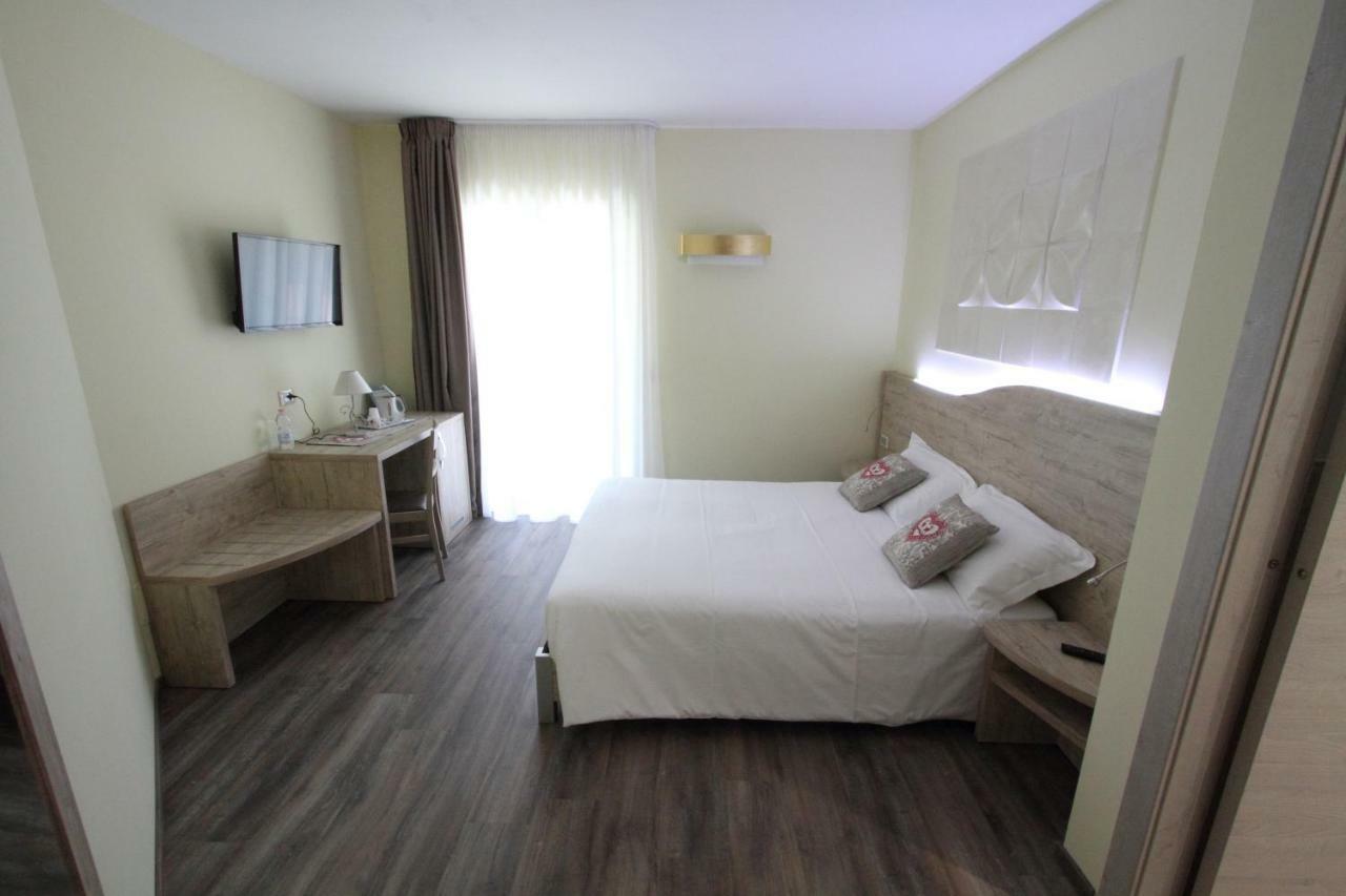 "Il Viottolo" Rooms And Breakfast- Adults Only Roccaraso Exterior foto